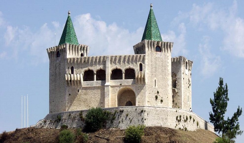 castelo de porto de mós